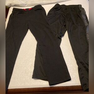 2 Pairs of Boys XL pants Tek Gear Ultra Performance Black & Gray 18 / 20
